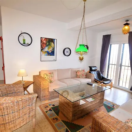 Maddy Lloret 8 Personas Costa Holiday home