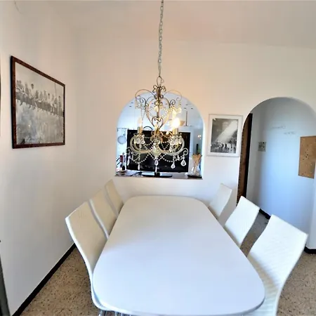 Holiday home Maddy Lloret 8 Personas Costa